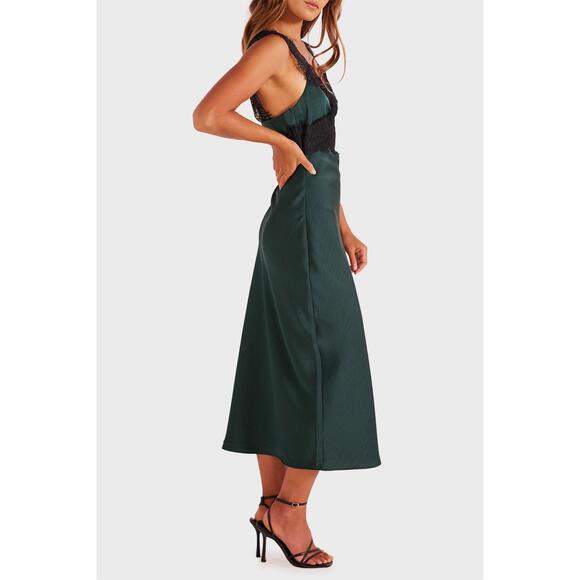 NEW MINKPINK erin lace trim midi dress in emerald green - Picture 3 of 4
